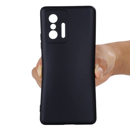 For Xiaomi 11T 5G Solid Color Liquid Silicone Dropproof Full Coverage Protective Case(Black) - Xiaomi Accessories by buy2fix | Online Shopping UK | buy2fix